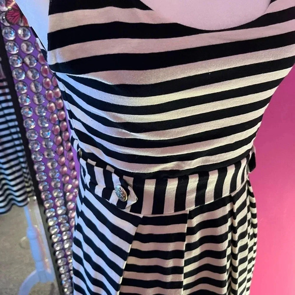 Striped dress - Picture 6 of 6